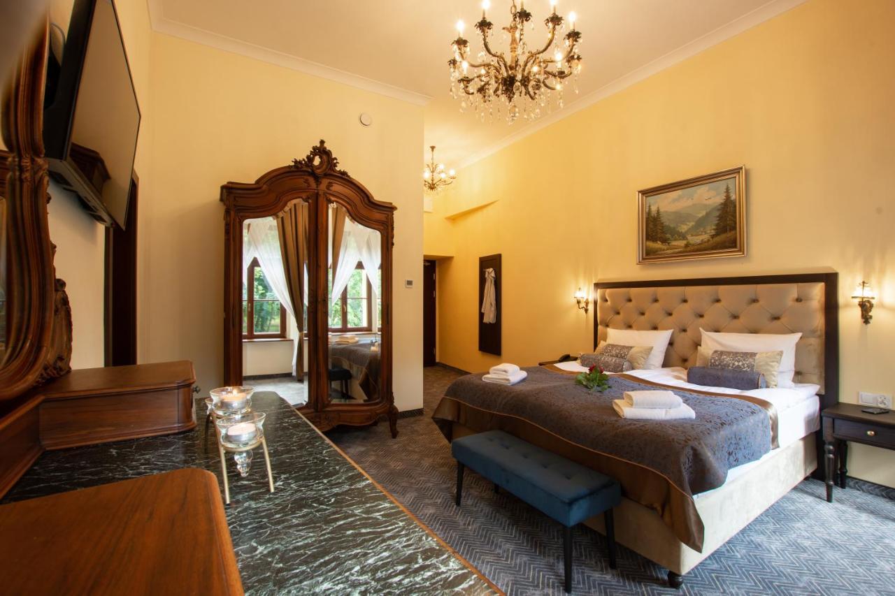 Palac Lubiechowa-Jelenia Gora- Riesengebirge Εξωτερικό φωτογραφία